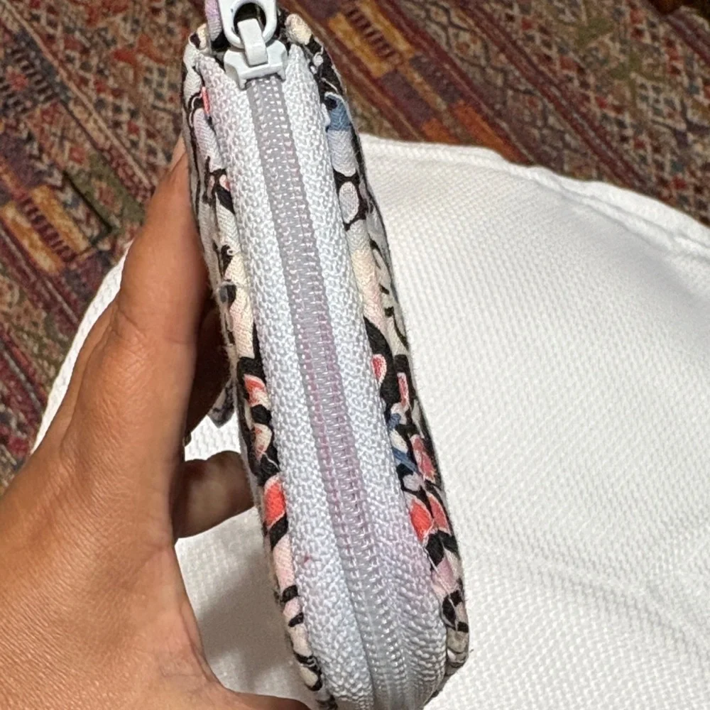 Vera Bradley Black and Gray Floral Wristlet - Picture 8 of 11